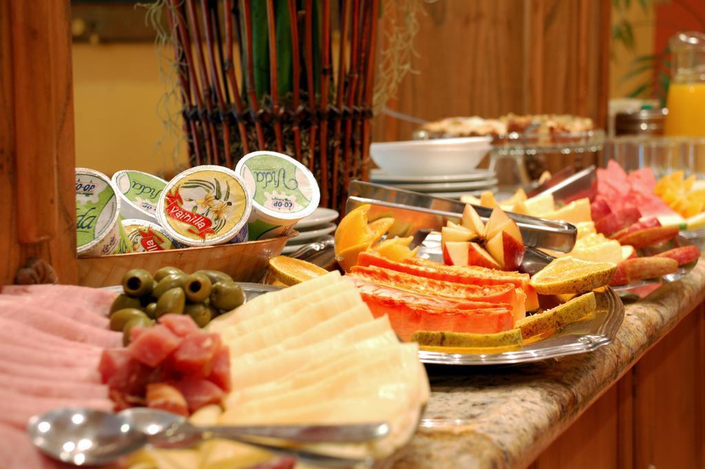 Hotel Bristol Ασουνσιόν Εξωτερικό φωτογραφία