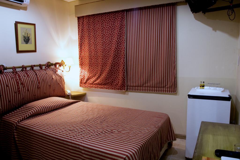 Hotel Bristol Ασουνσιόν Εξωτερικό φωτογραφία