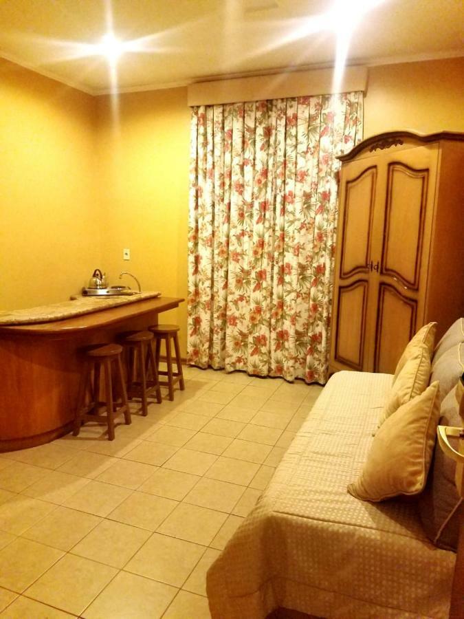 Hotel Bristol Ασουνσιόν Εξωτερικό φωτογραφία